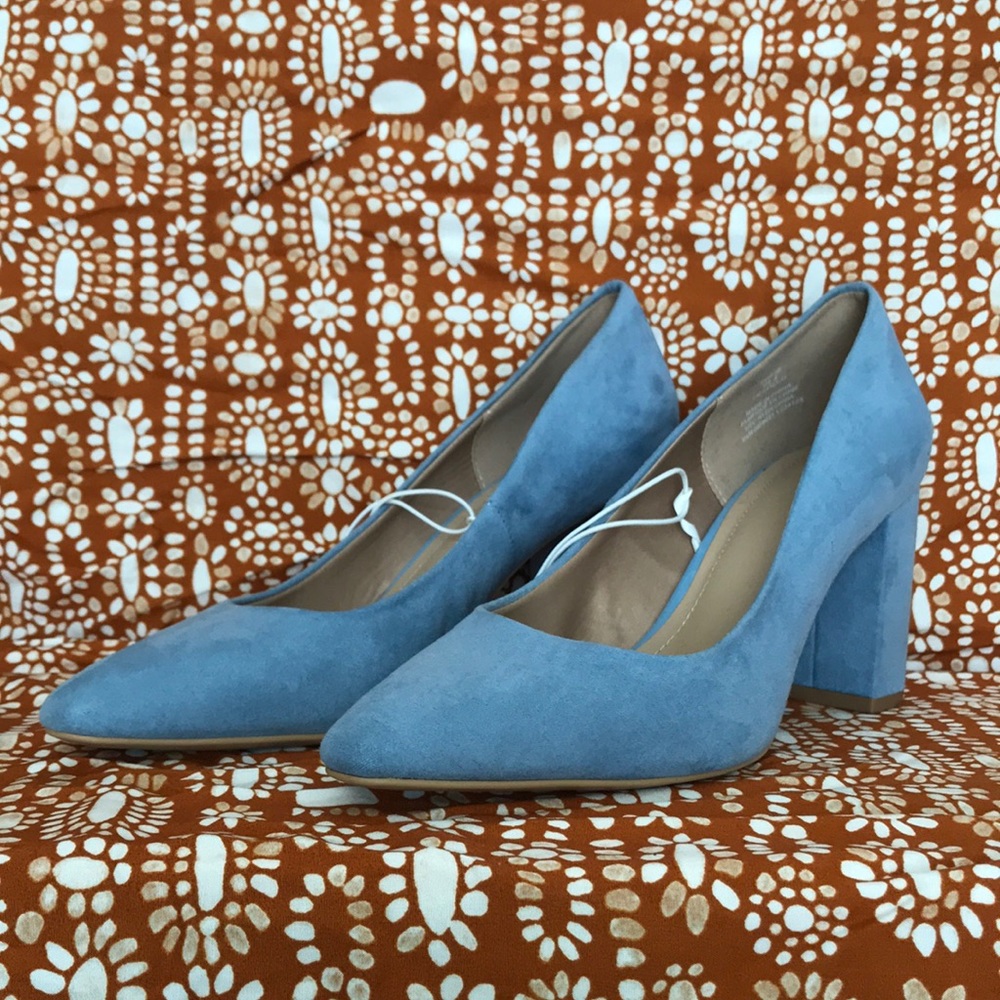 Chunky blue suede heels
